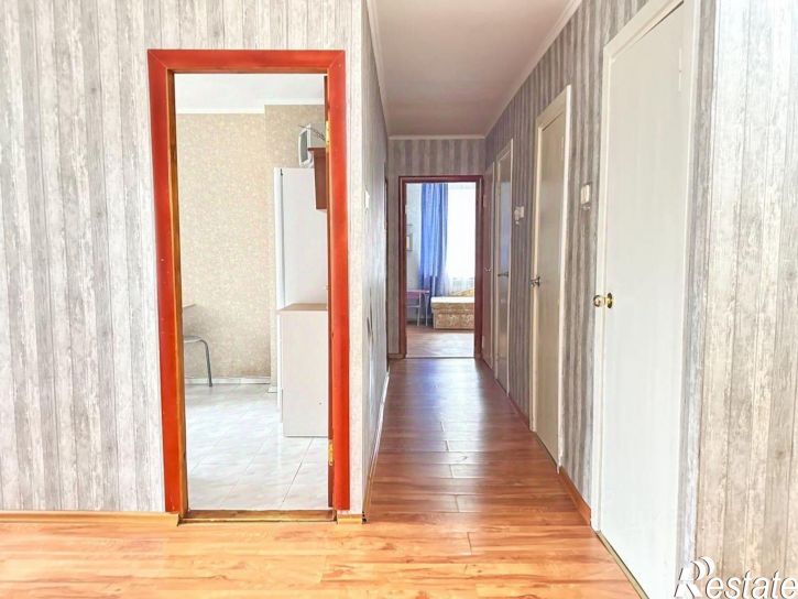 3-комн квартира улица Строителей, 10,  д. 10