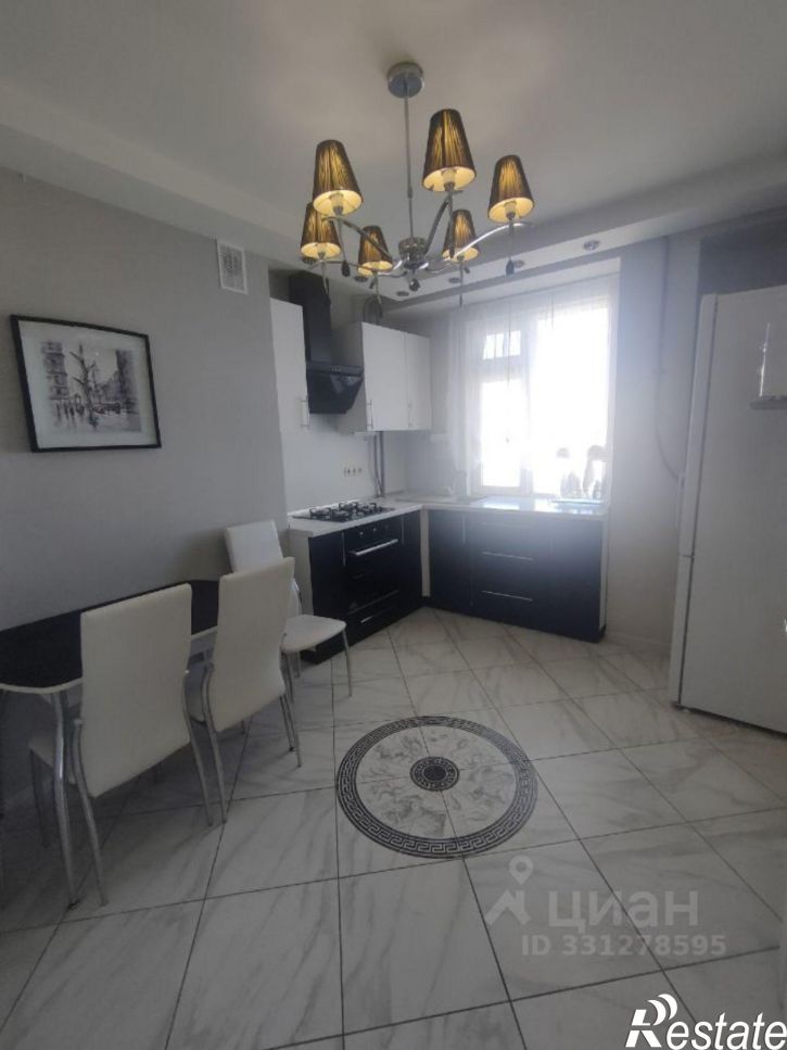 2-комн квартира улица Александра Маринеско, 1А к1,  д. 1А к1