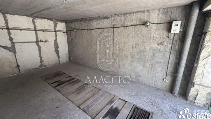 Гараж/парковка ул Адмирала Фадеева, 46а,  д. 46а