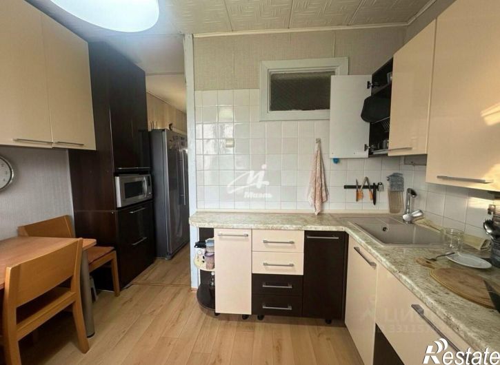 3-комн квартира мкр им Генерала Васильева, 21,  д. 21