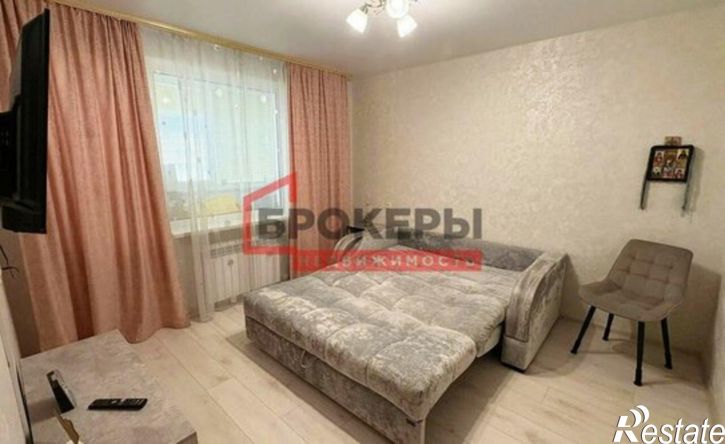2-комн квартира улица Колобова, 15,  д. 15