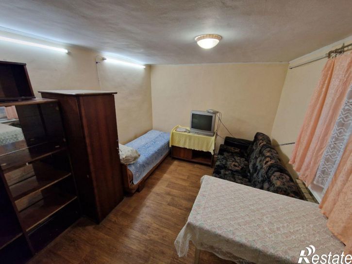 Комната ул Пожарова, 21,  д. 21
