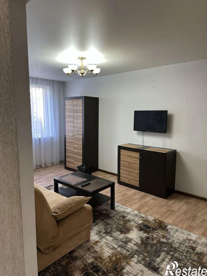 2-комн квартира пр-кт Октябрьской революции, 67,  д. 67