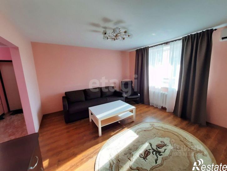 3-комн квартира ул Ивановой, 3,  д. 3
