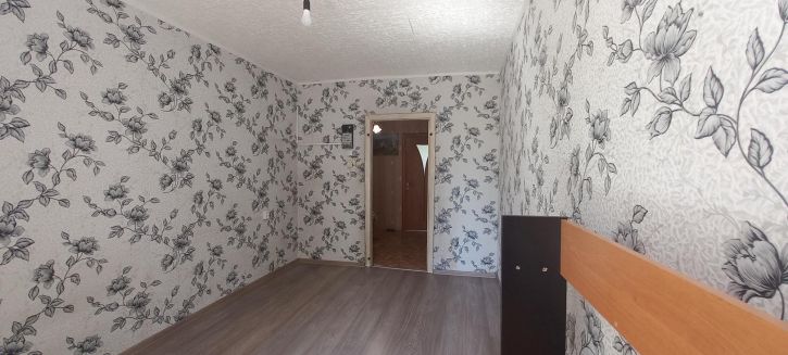 3-комн квартира Воровского улица,63