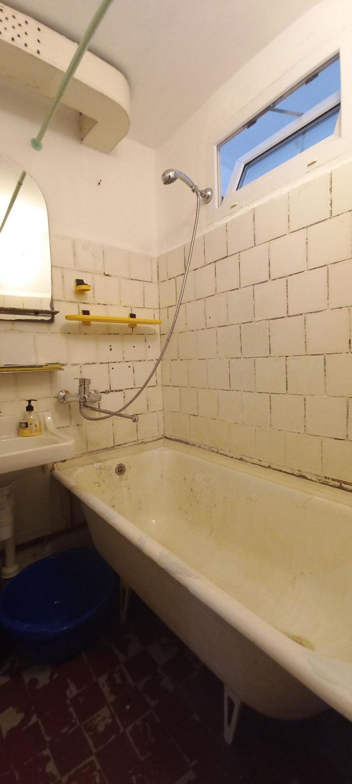 3-комн квартира Воровского улица,63