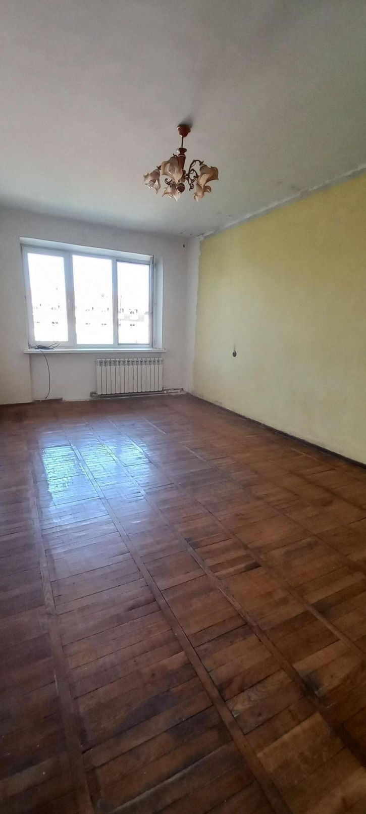 3-комн квартира Воровского улица,63