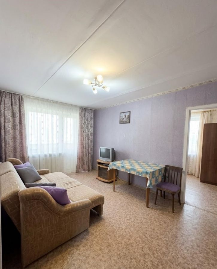 2-комн квартира Ленина ул.,45