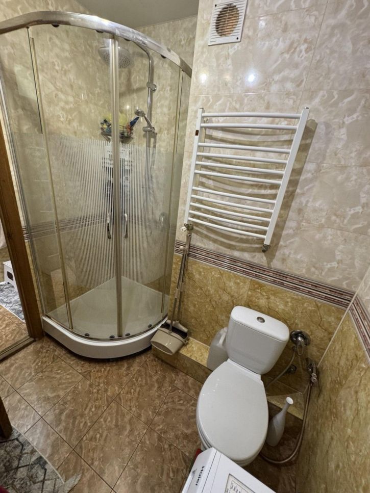 2-комн квартира Училищная улица,22