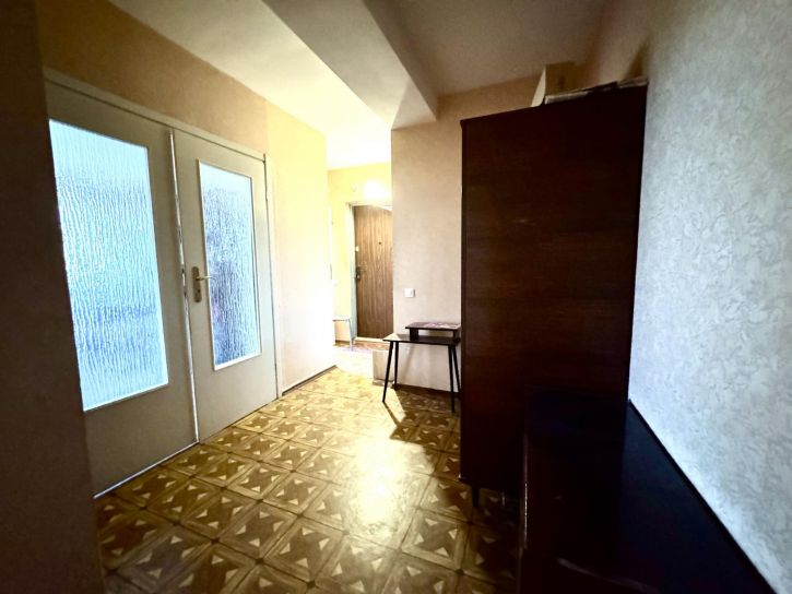 2-комн квартира Лексина улица,44
