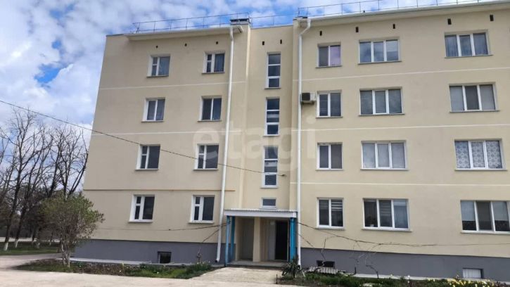2-комн квартира Россия, Зерновское сельское поселение, село Зерновое, Школьная улица, 27