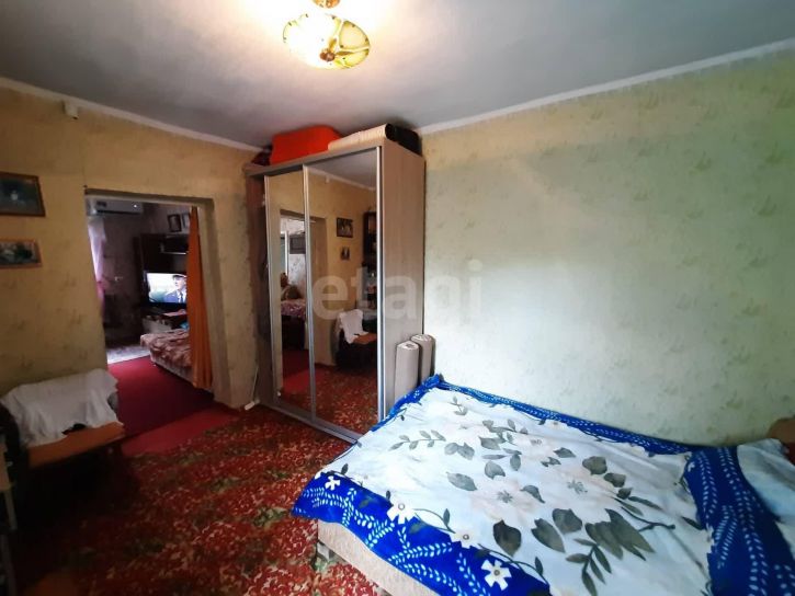 2-комн квартира Россия, Охотниковское сельское поселение, Советская улица, 3