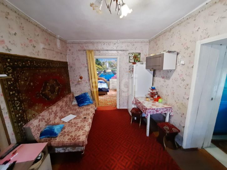 2-комн квартира Россия, Охотниковское сельское поселение, Советская улица, 3