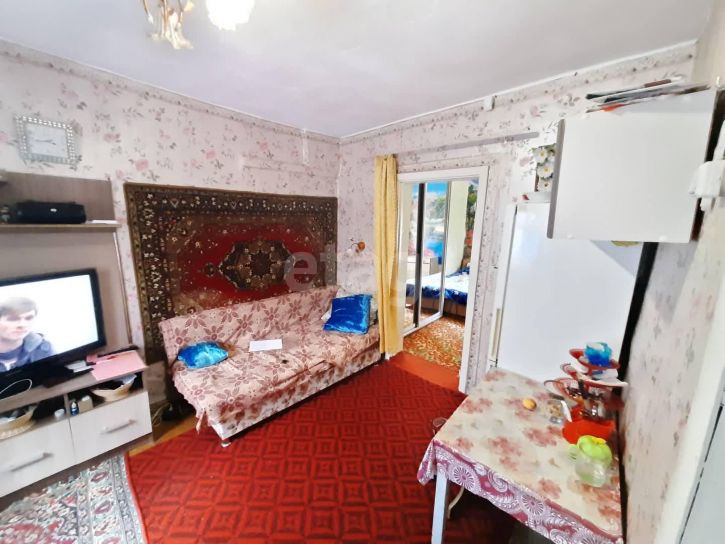 2-комн квартира Россия, Охотниковское сельское поселение, Советская улица, 3