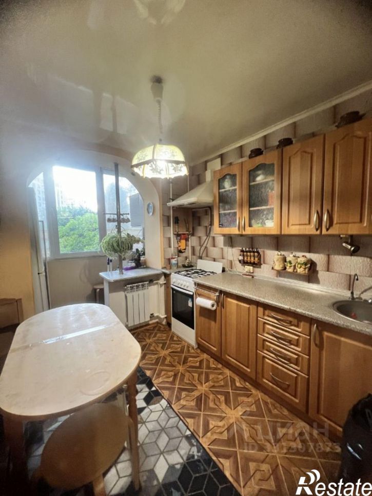 2-комн квартира улица Адмирала Фадеева, 19И,  д. 19И