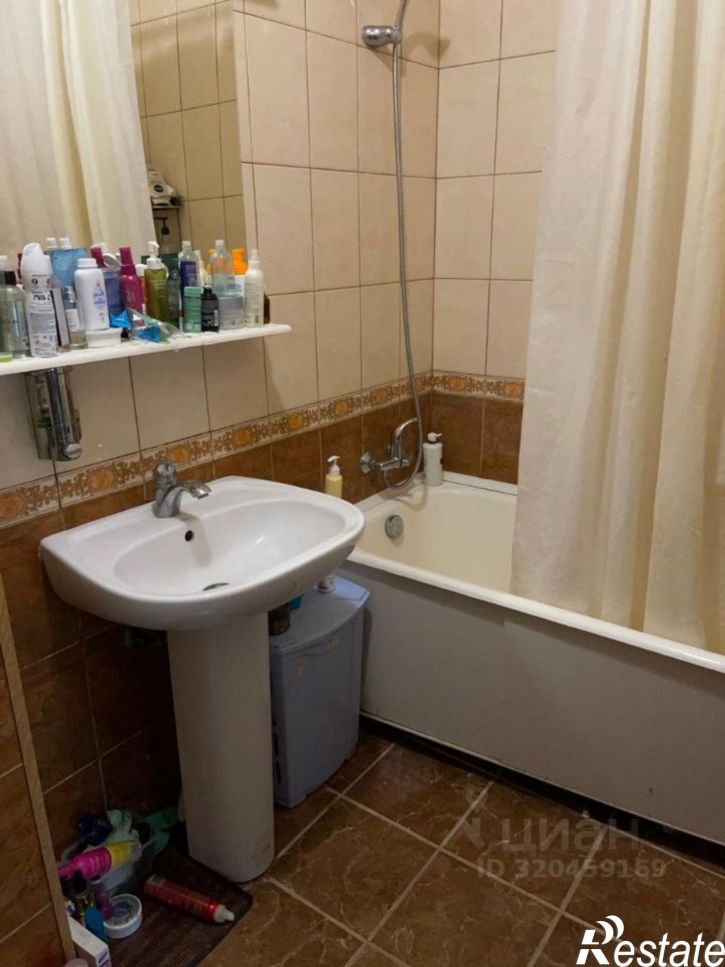 2-комн квартира улица Адмирала Макарова, 13,  д. 13