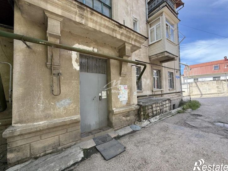 Комната Константина Гармаша улица, 127,  д. 127