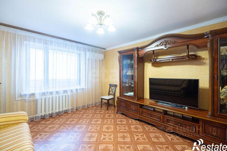 3-комн квартира улица Александра Маринеско, 4Б,  д. 4Б