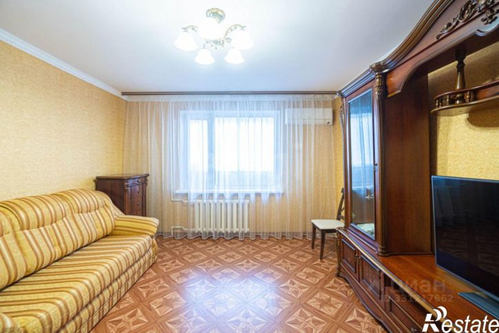 3-комн квартира улица Александра Маринеско, 4Б,  д. 4Б