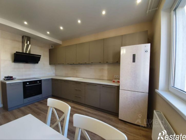 2-комн квартира ул Крымской весны, 5 5а,  д. 5 5а,  к. 5а