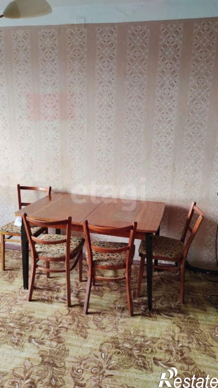 2-комн квартира мкр 2, 20,  д. 20