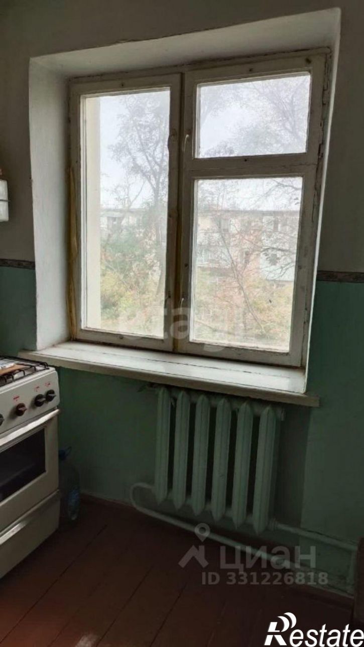 2-комн квартира мкр 2, 20,  д. 20