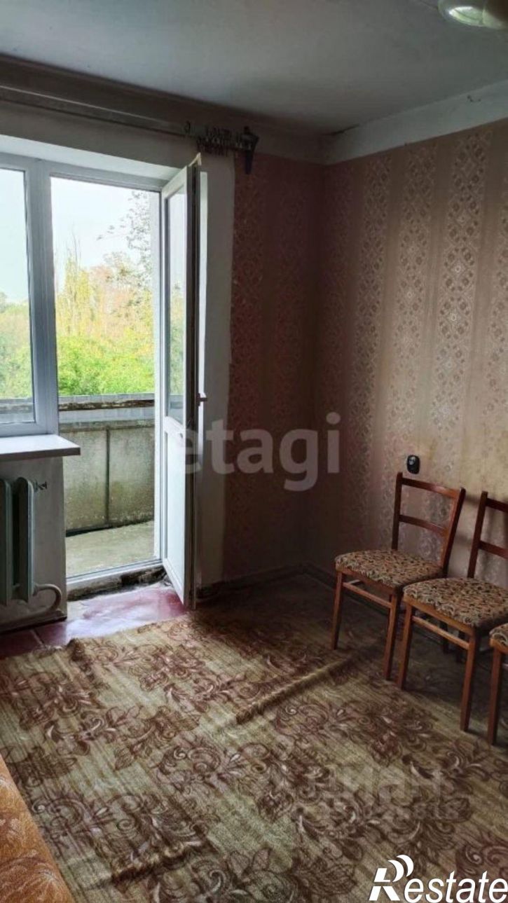 2-комн квартира мкр 2, 20,  д. 20