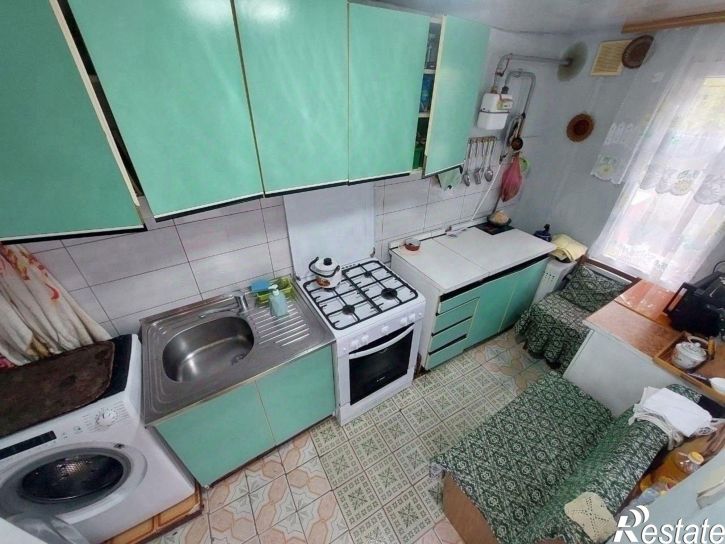 Комната улица Генерала Петрова, 66,  д. 66
