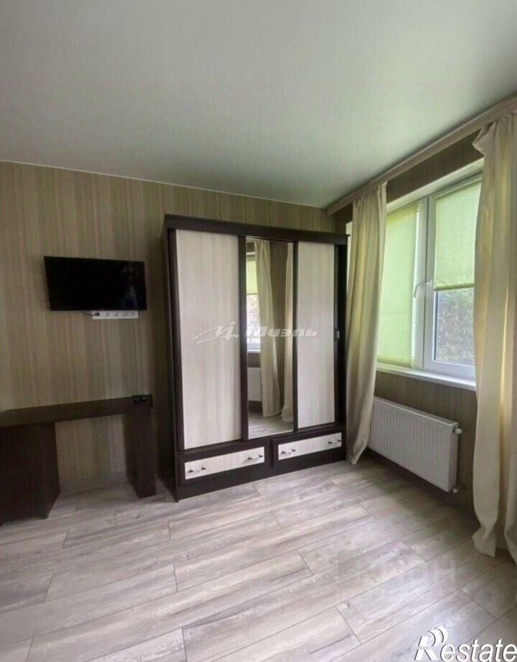 1-комн квартира улица Крымской Весны, 1 к5,  д. 1 к5