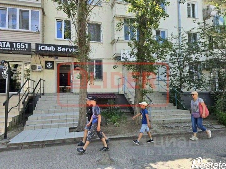 Торговое помещение пр-кт Генерала Острякова, 78,  д. 78