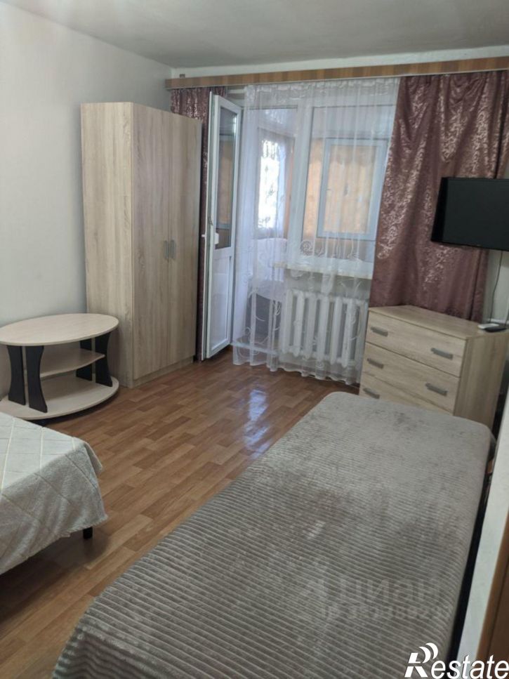 1-комн квартира ул Ефремова, 8,  д. 8