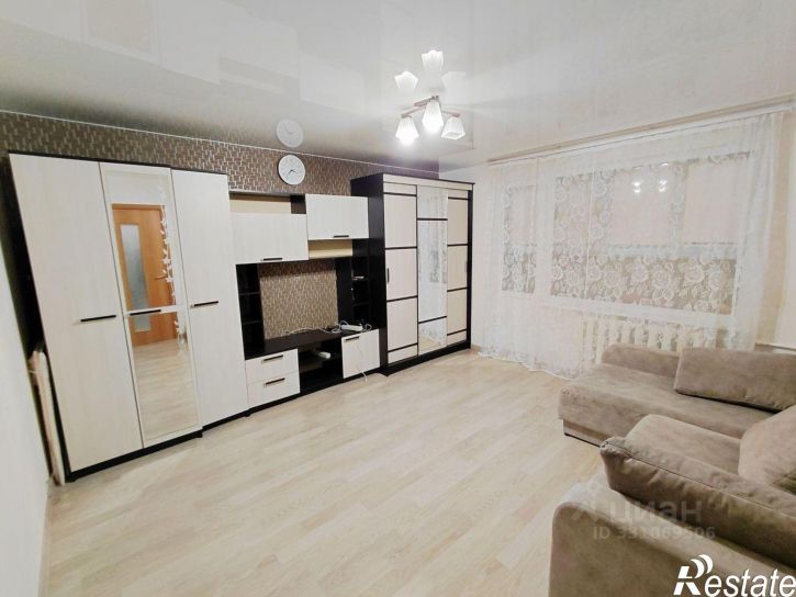 2-комн квартира улица Громова, 64,  д. 64