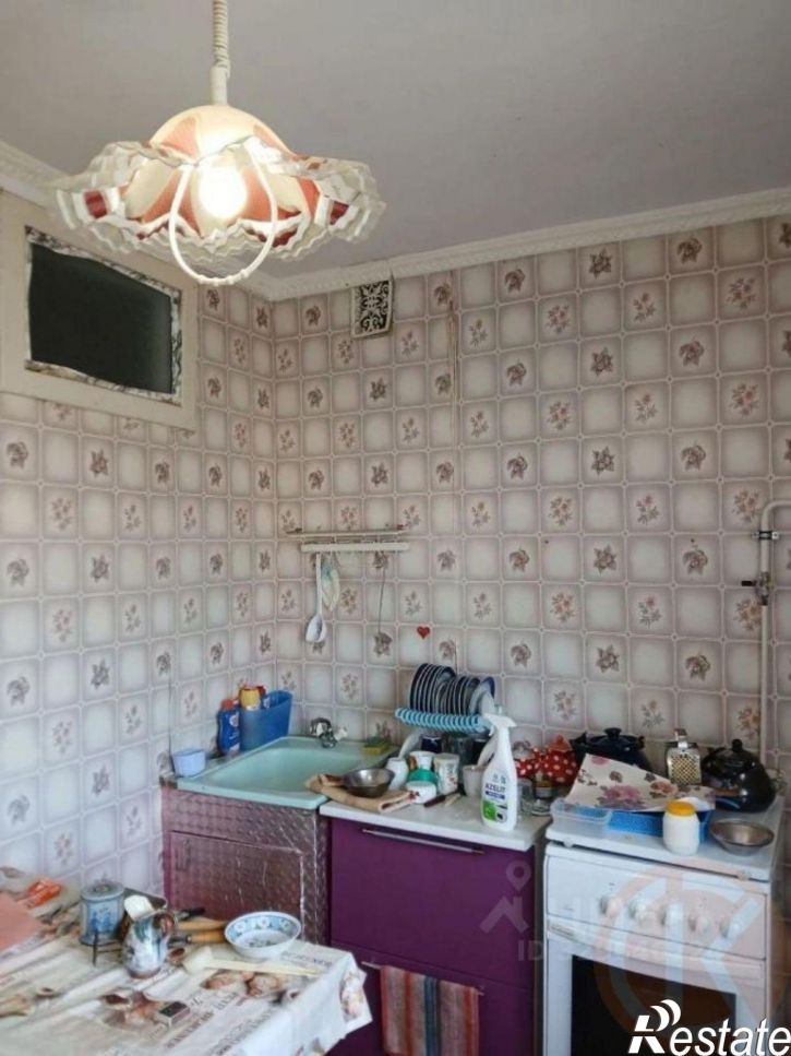 1-комн квартира проспект Героев Десантников, 5,  д. 5