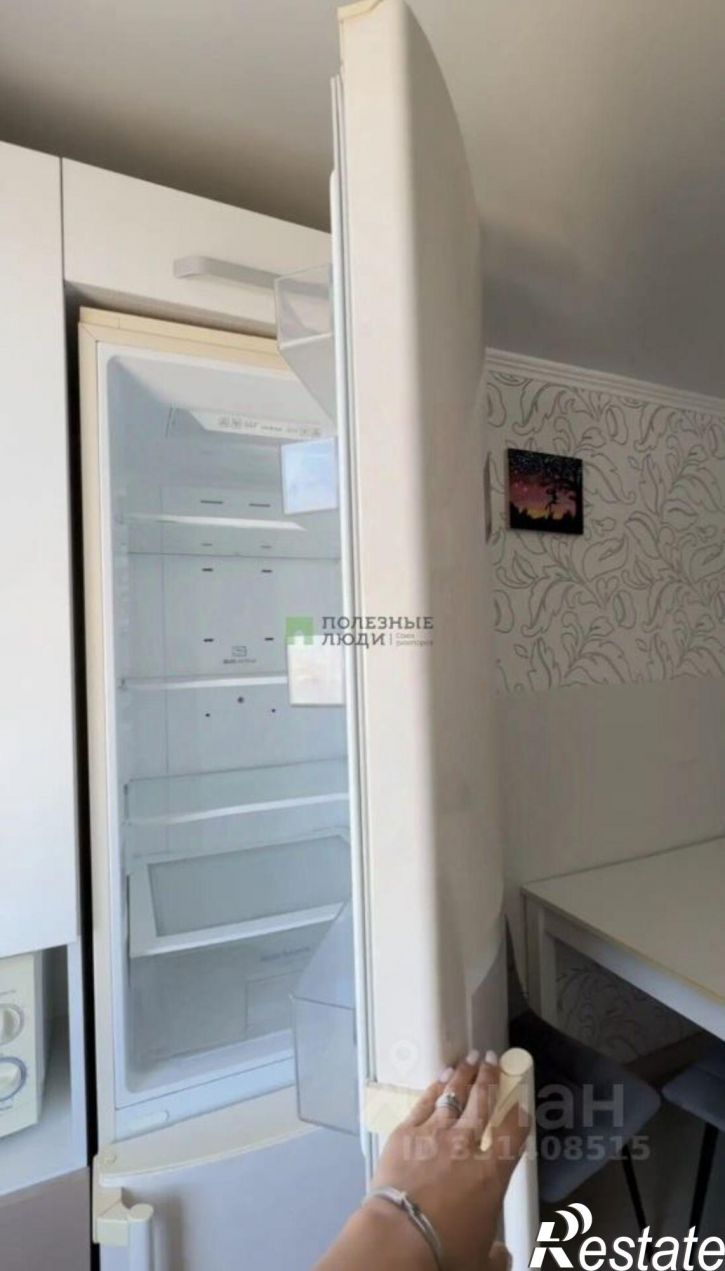 3-комн квартира улица Комбрига Потапова, 24,  д. 24