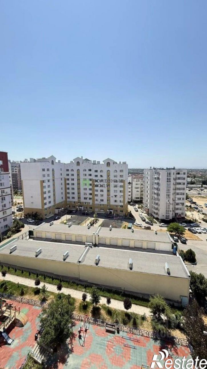 3-комн квартира улица Комбрига Потапова, 24,  д. 24