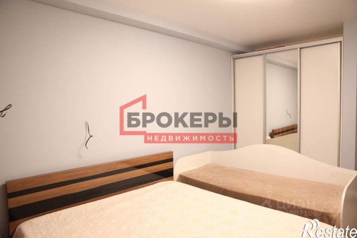 3-комн квартира ул Челнокова, 17 1,  д. 17 1,  к. 1