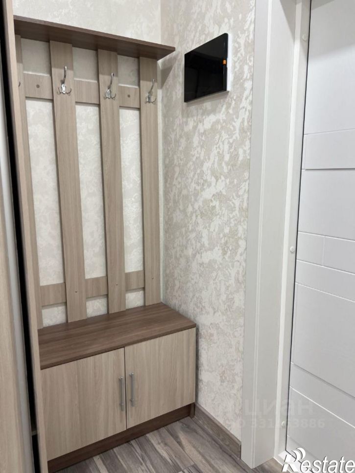 2-комн квартира улица Крымской Весны, 6 к1,  д. 6 к1