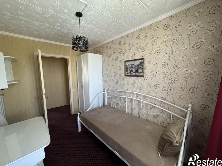 3-комн квартира 51-й Армии улица,49