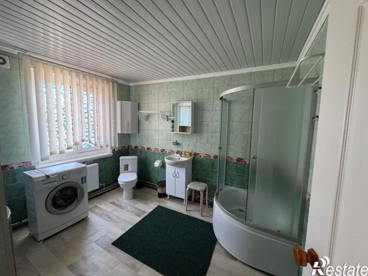 2-комн квартира 51-й Армии улица,49