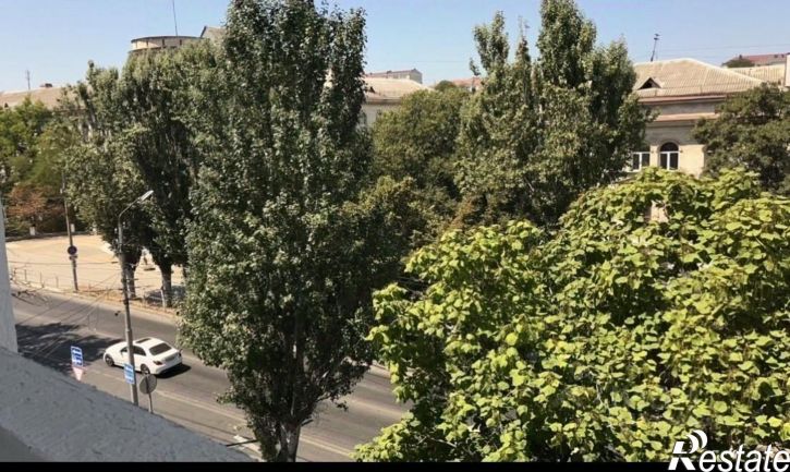 2-комн квартира 4-я Бастионная улица, 14,  д. 14