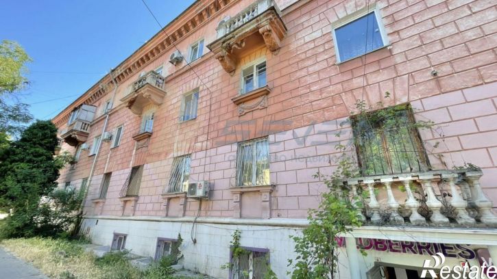 3-комн квартира Новороссийская улица, 18,  д. 18