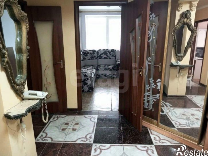 3-комн квартира проспект Генерала Острякова, 221,  д. 221