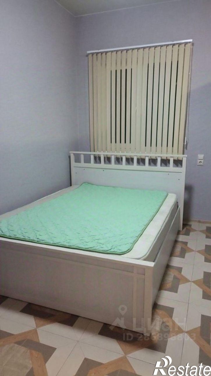 1-комн квартира улица Хрусталёва, 90,  д. 90