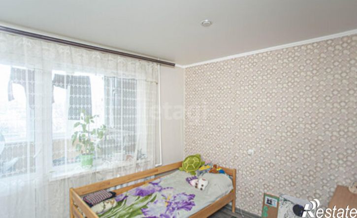 2-комн квартира улица Коммунаров, 4,  д. 4