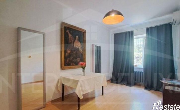 5-комн квартира ул Индустриальная, 5,  д. 5
