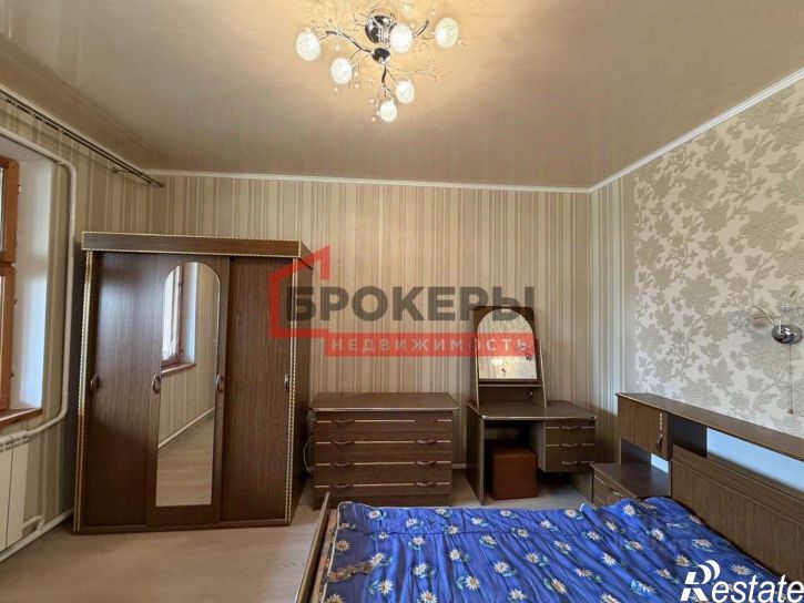 3-комн квартира улица Крупской, 149,  д. 149
