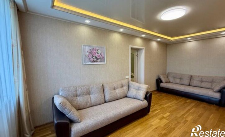2-комн квартира Парковая улица, 12,  д. 12