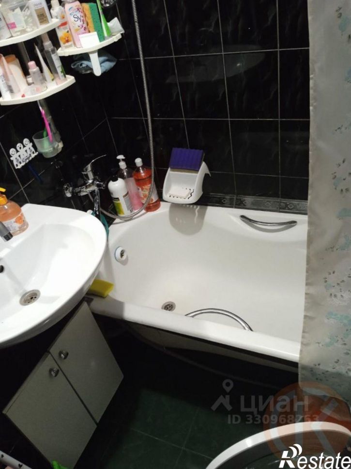 3-комн квартира ул Кирова, 14,  д. 14
