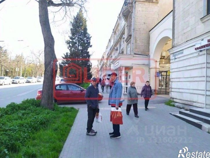Торговое помещение проспект Нахимова, 17,  д. 17