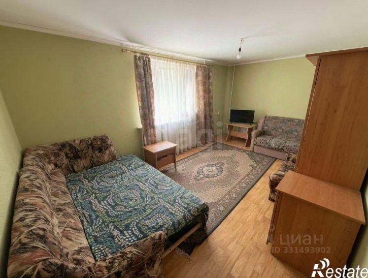 2-комн квартира улица Гагарина, 10,  д. 10
